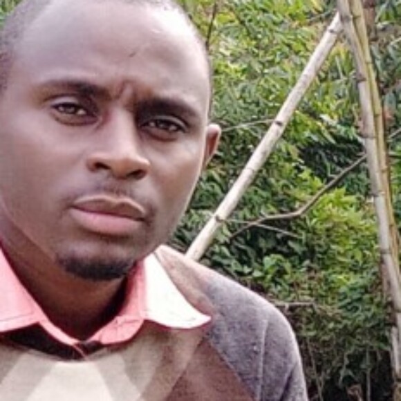 Profile picture of Kennie Tosh